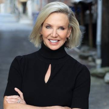 Photo of Meridith Elliott Powell