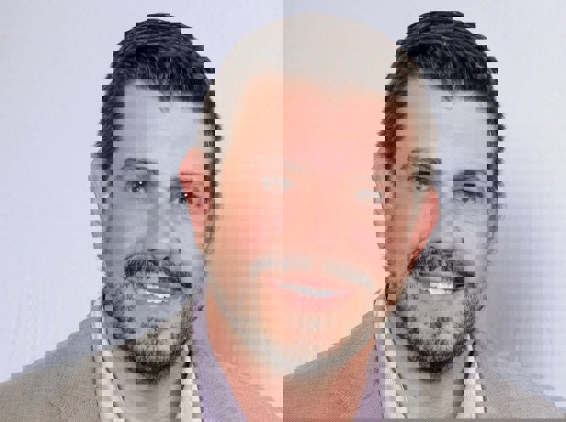 Photo of Dr. Evan Jacobs